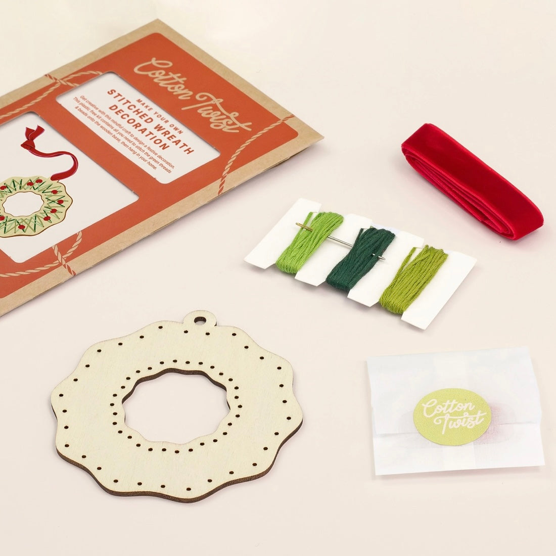 Make Your Own Christmas Wreath laid out. 
Plastic free 