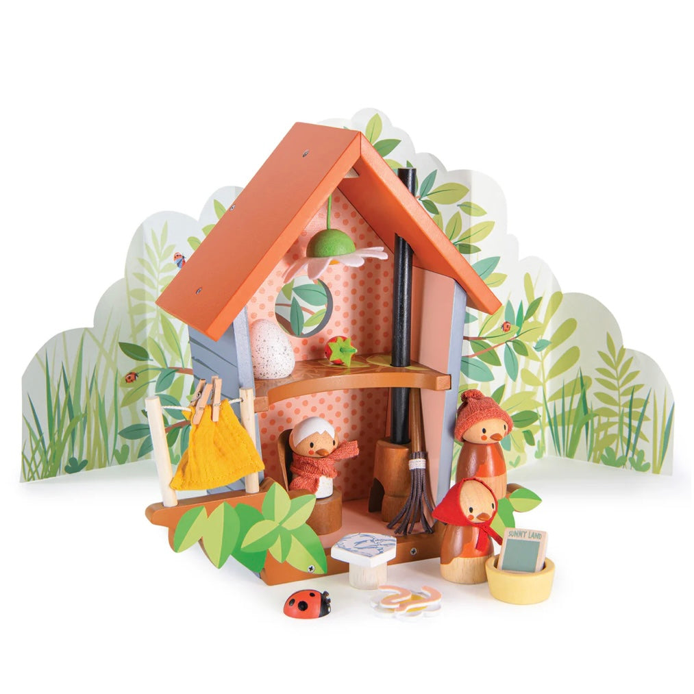 Wooden Robins Nest Box with a woodland background. 
Featuring all the wonderful accessories 