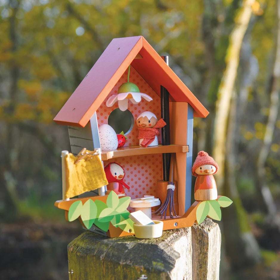 Our wooden Robins Nest Box in the woods