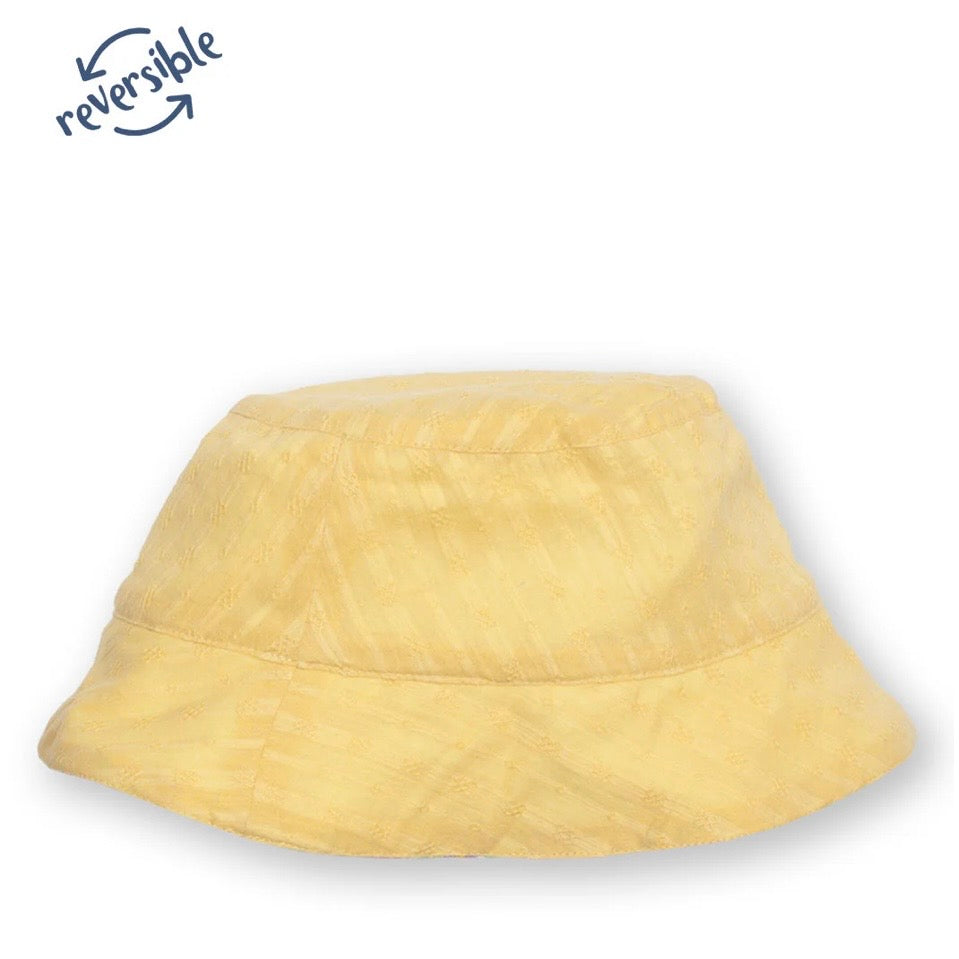 A light yellow reversible sun hat with a textured chevron pattern. Reversible side in our garden bloom print 

Childrens hat
Sun hat 
Kids clothing 
Floral print
Reversible 